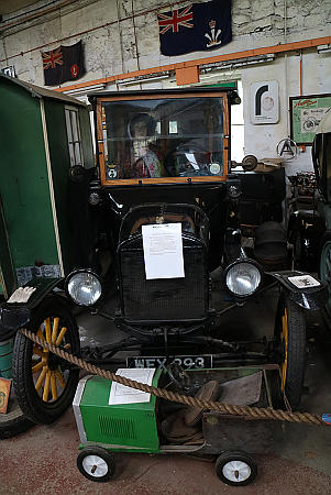 Llangollen Motor Museum - 10