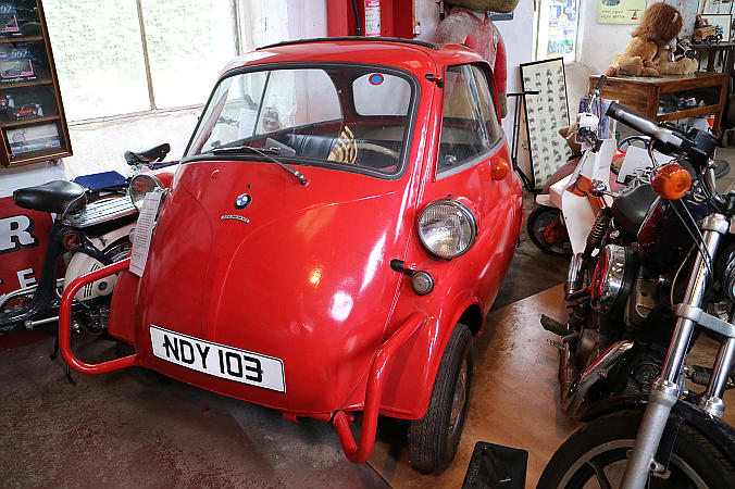 Llangollen Motor Museum - 06